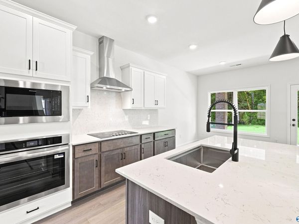 3723 Jaguar Way NW, Huntsville, AL 35810