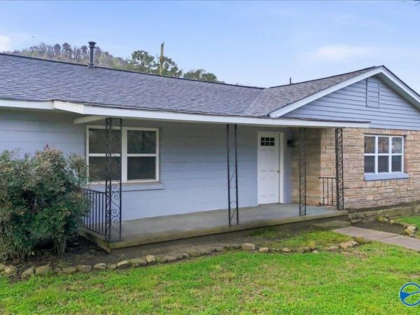 3513 Hideaway Drive, Guntersville, AL 35976