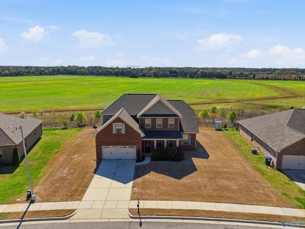 26172 Valley Ridge Road NW, Madison, AL 35756