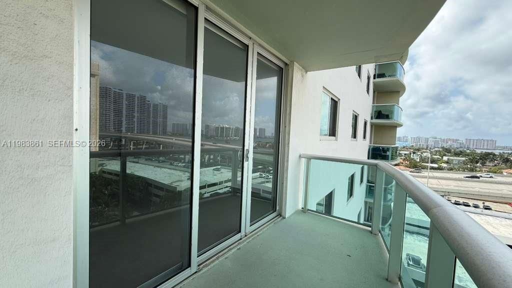 19380 Collins Ave , Unit 905, Sunny Isles Beach, FL 33160 Photo