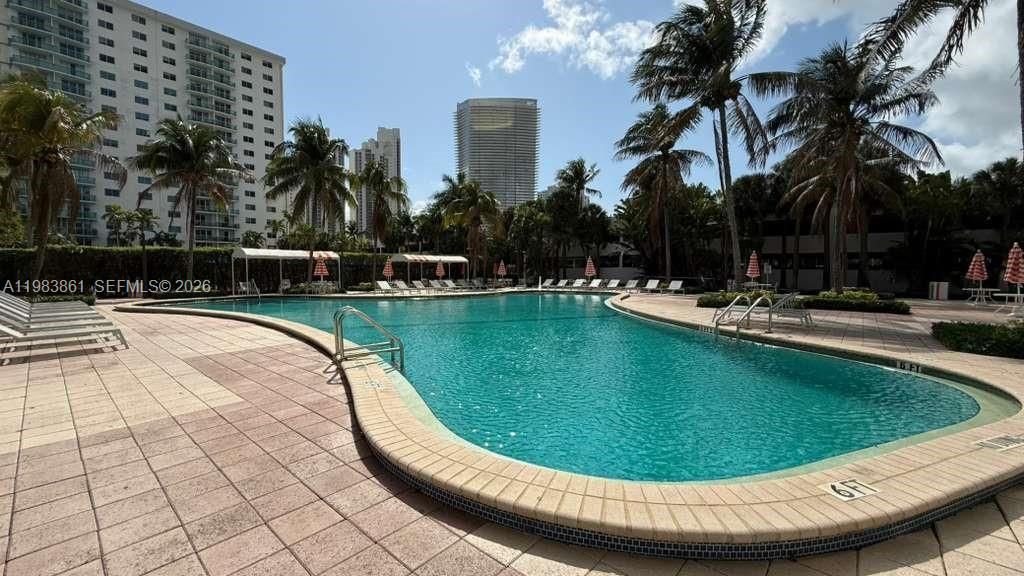 19380 Collins Ave , Unit 905, Sunny Isles Beach, FL 33160 Photo