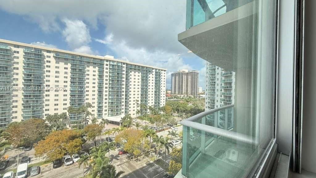 19380 Collins Ave , Unit 905, Sunny Isles Beach, FL 33160 Photo