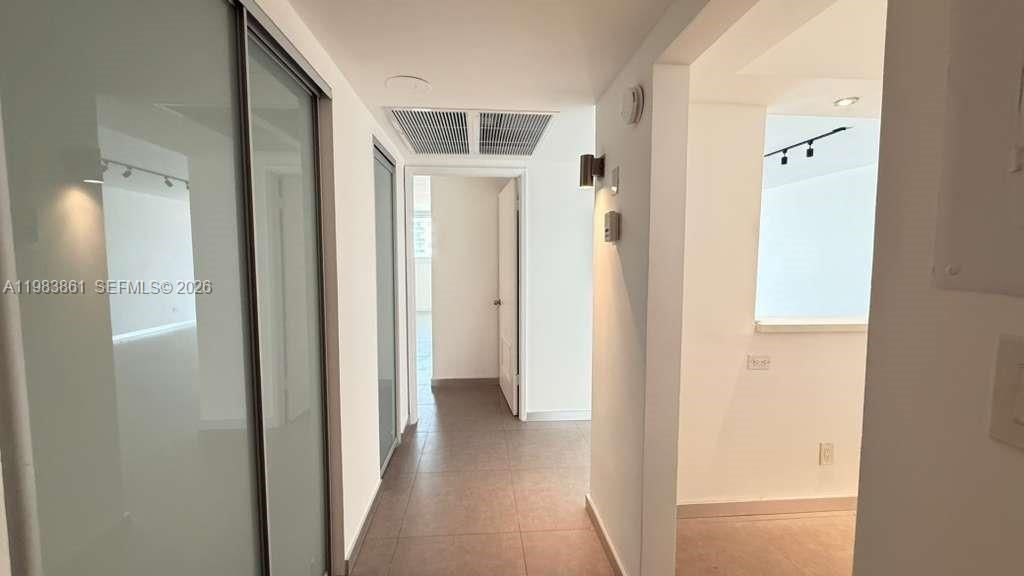 19380 Collins Ave , Unit 905, Sunny Isles Beach, FL 33160 Photo