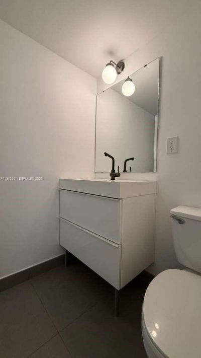 19380 Collins Ave , Unit 905, Sunny Isles Beach, FL 33160 Photo