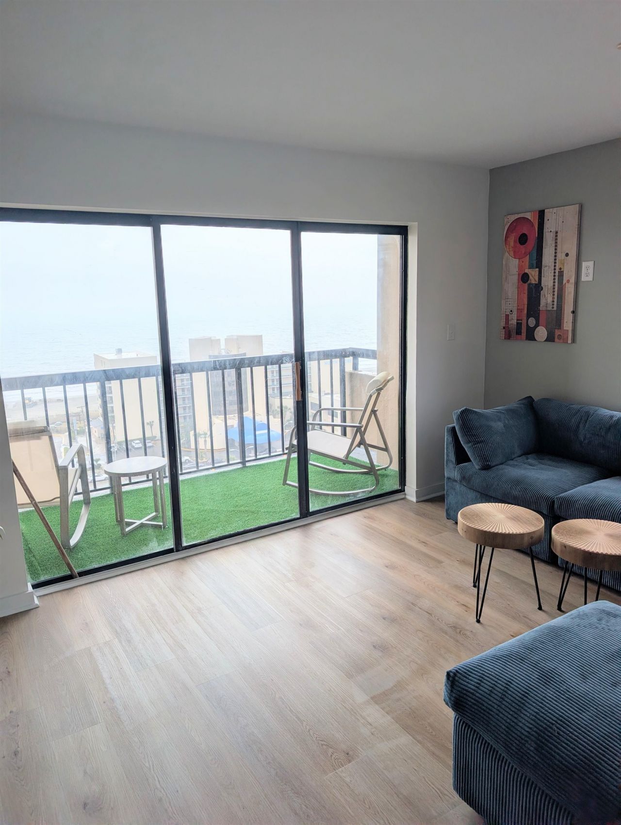 7500 N Ocean Blvd.  Photo 5