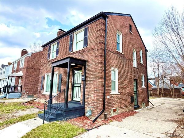 3666 Somerset Avenue, Detroit, MI 48224