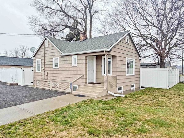 1805 N PARK Rd, Spokane, WA 99212