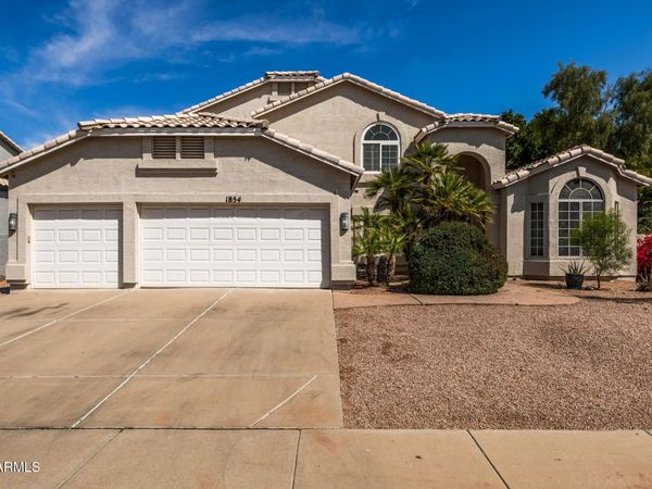 1854 W SAN ANGELO Street, Gilbert, AZ 85233