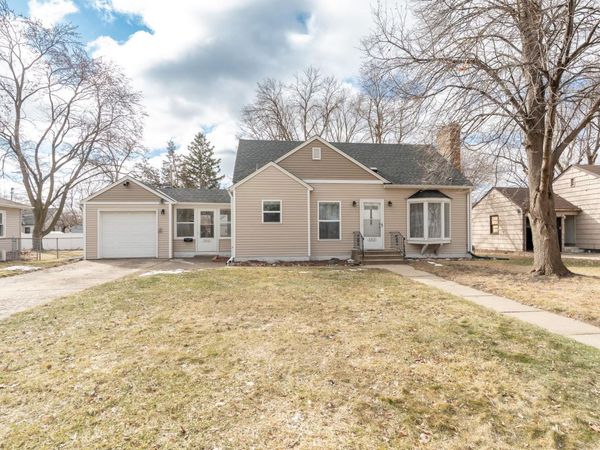 5312 Lilac Drive N, Brooklyn Center, MN 55430
