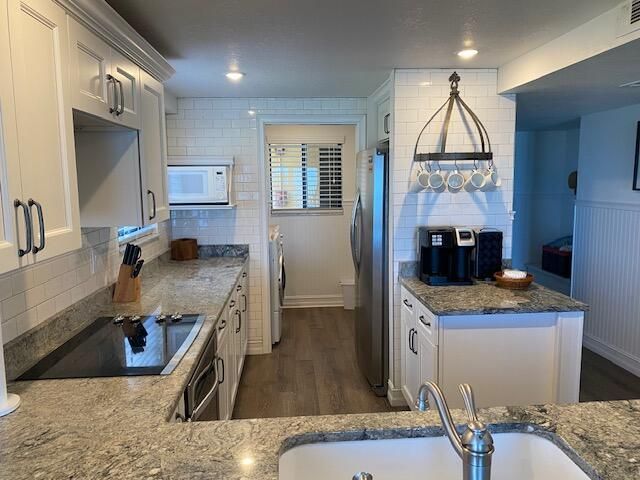 8500 Ridgewood Avenue, Unit 406, Cape Canaveral, FL 32920 Photo