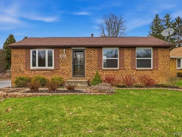 422 Rowley Road , Depew, NY 14043