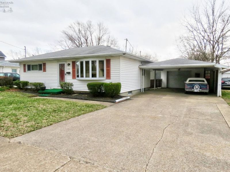 1720 Buchanan Street, Sandusky, OH 44870 Photo 1