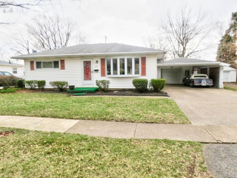 1720 Buchanan Street, Sandusky, OH 44870 Photo 3