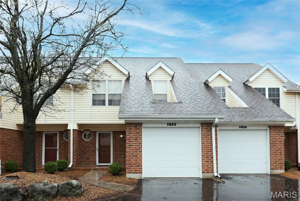 1052 Boggan Place , Hazelwood, MO 63031 Main Photo