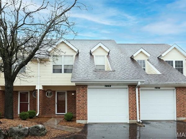 1052 Boggan Place , Hazelwood, MO 63031