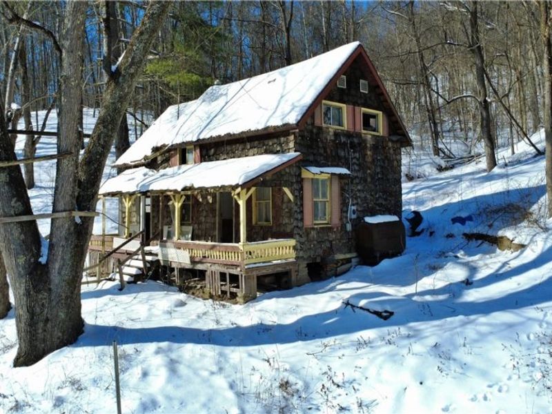 965 Back Run Road, Philo, OH 43771 Photo 1