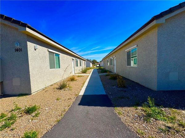 1401 Ogallala Street, Unit 4, Pahrump, NV 89048