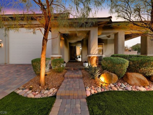 401 Middlestone Avenue , Henderson, NV 89011