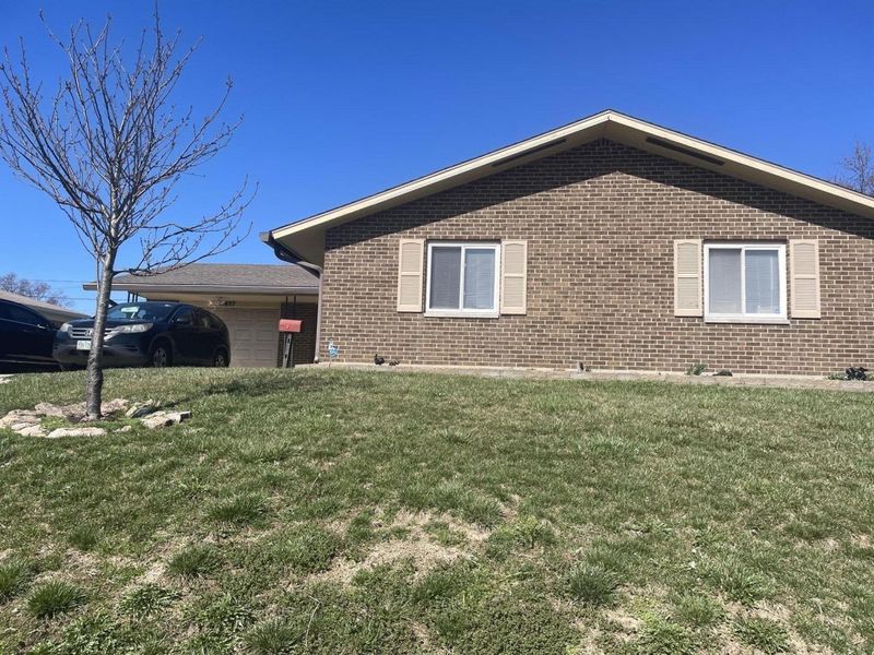 5957 Longford Road, Dayton, OH 45424 Photo 2