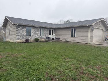 37 Cayenne Lane, London, KY 40741