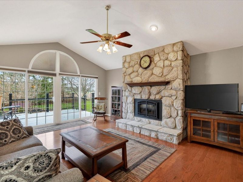 8325 Garringer Edgefield Road, Jeffersonville, OH 43128 Photo 10