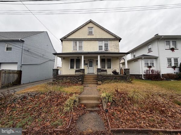 6 N BRIGHTON AVENUE, UPPER DARBY, PA 19082