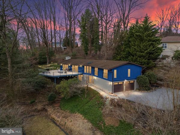 708 AMBLESIDE DRIVE, WILMINGTON, DE 19808