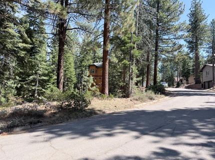 Gold Dust Trl, South Lake Tahoe, CA 96150 Photo