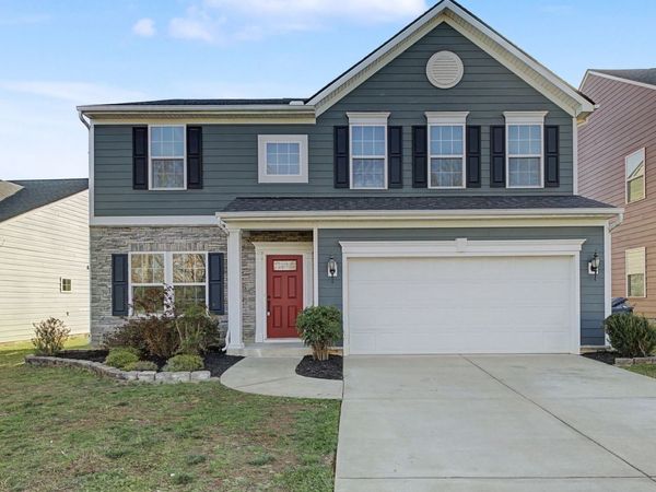 2815 Leatherwood Dr, Murfreesboro, TN 37128