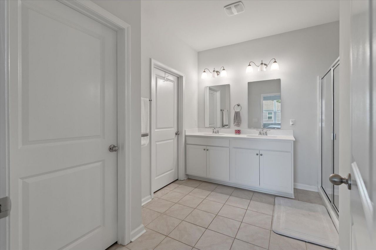 411 Bering Lane Photo 19