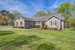 184 Columns Road photo 4