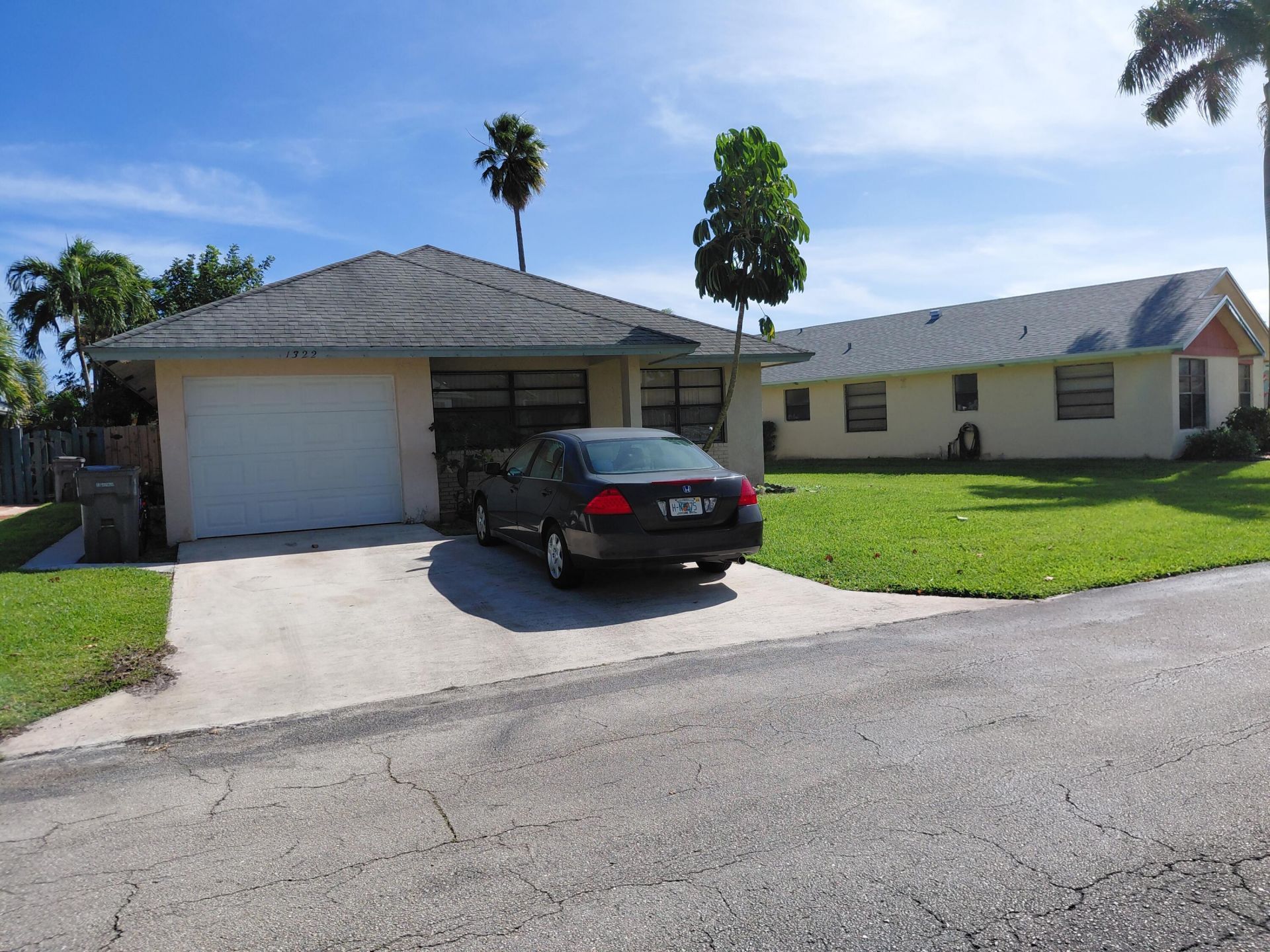 1322 Pines Lane, West Palm Beach, FL 33415 Photo