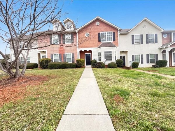 825 Commerce Boulevard, Riverdale, GA 30296