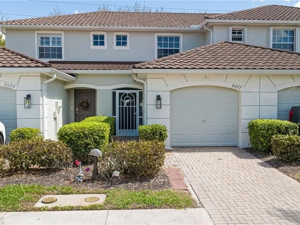 8697 Athena CT, LEHIGH ACRES, FL 33971