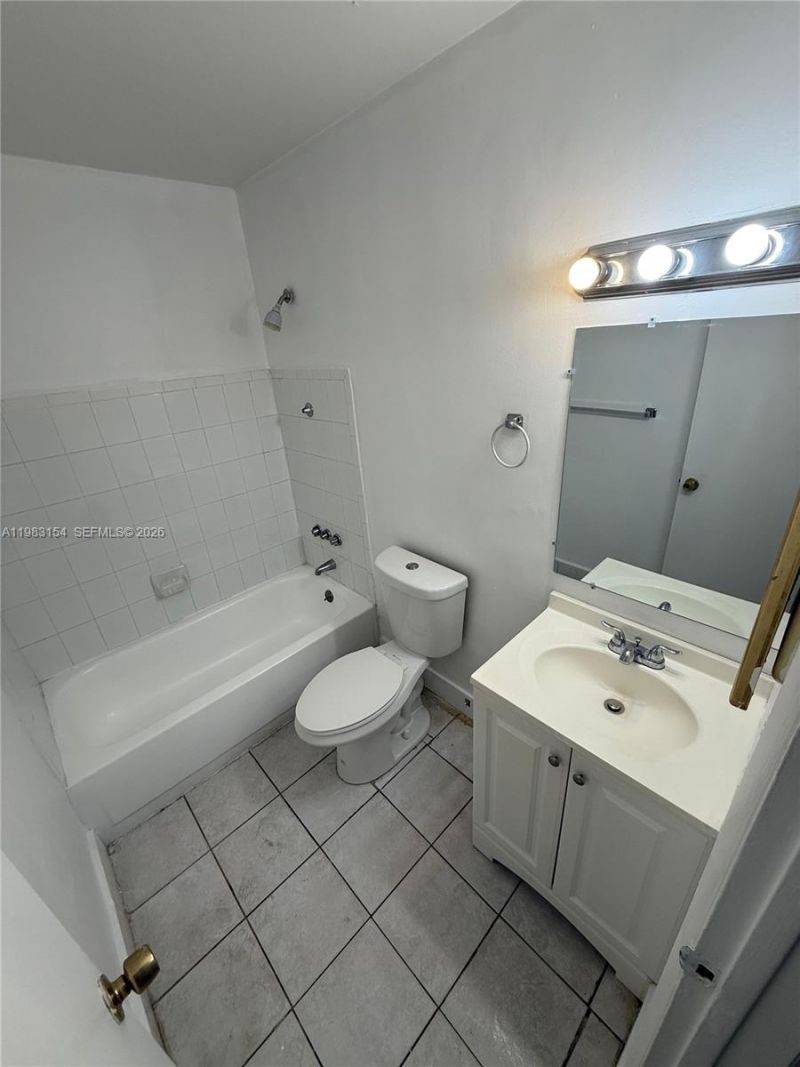 251 NW 177th St , Unit A-218, Miami Gardens, FL 33169 Photo