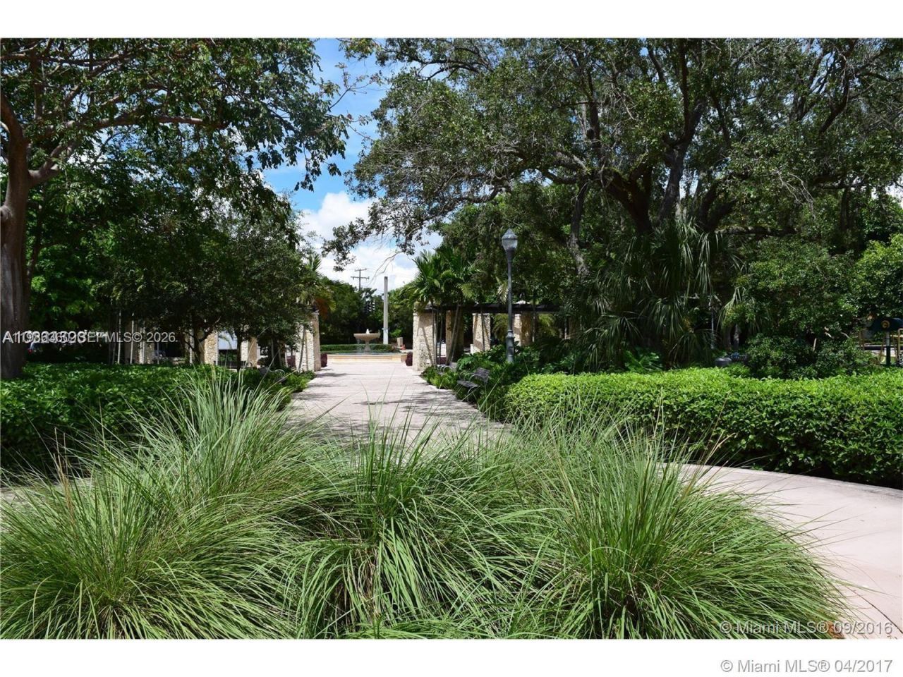 125 Edgewater Dr, Unit 1, Coral Gables, FL 33133 Photo