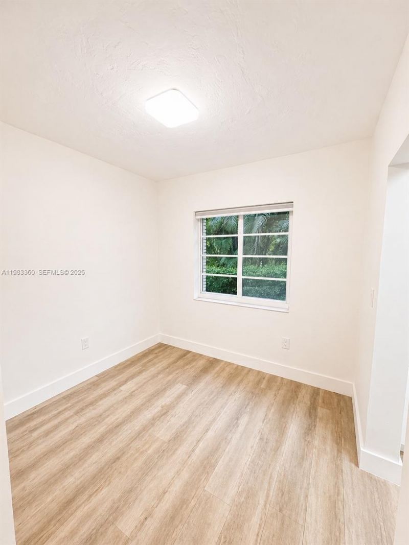 125 Edgewater Dr, Unit 1, Coral Gables, FL 33133 Photo