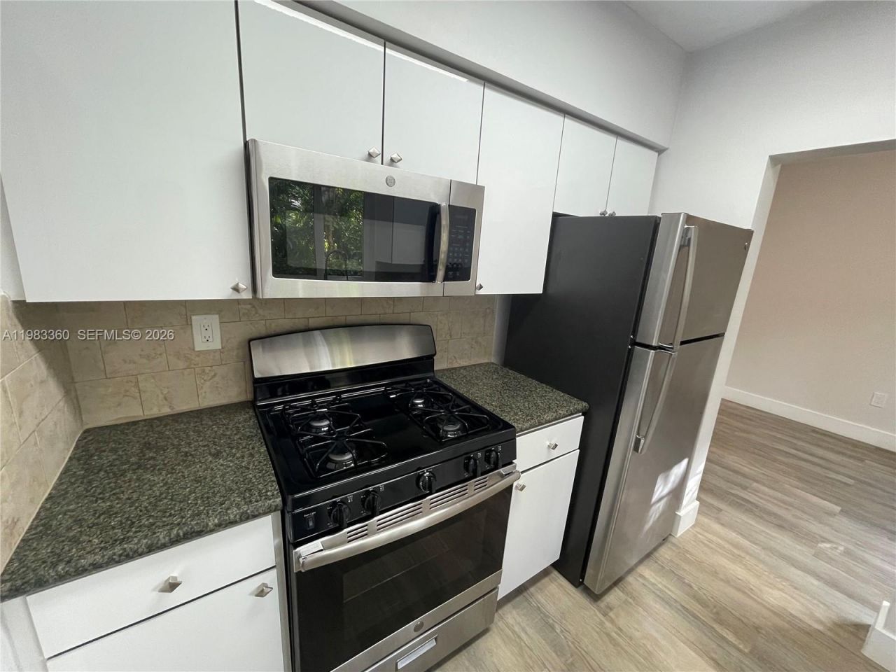 125 Edgewater Dr, Unit 1, Coral Gables, FL 33133 Photo