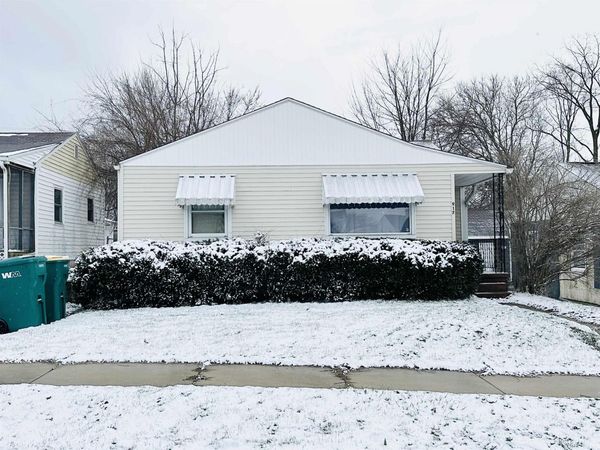 917 Geyer Avenue, Mishawaka, IN 46544