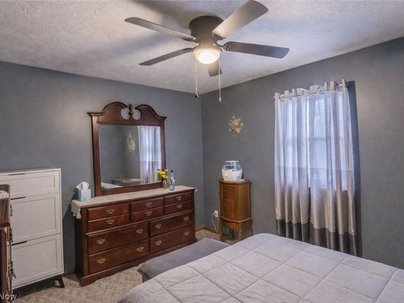 814 W 4th Street, Williamstown, WV 26187 Photo 13