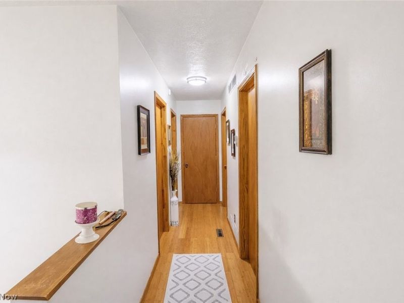 814 W 4th Street, Williamstown, WV 26187 Photo 15