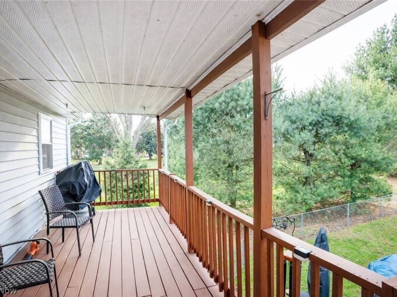 814 W 4th Street, Williamstown, WV 26187 Photo 4