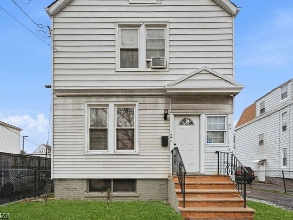 971 Grove St, Irvington, NJ 07111