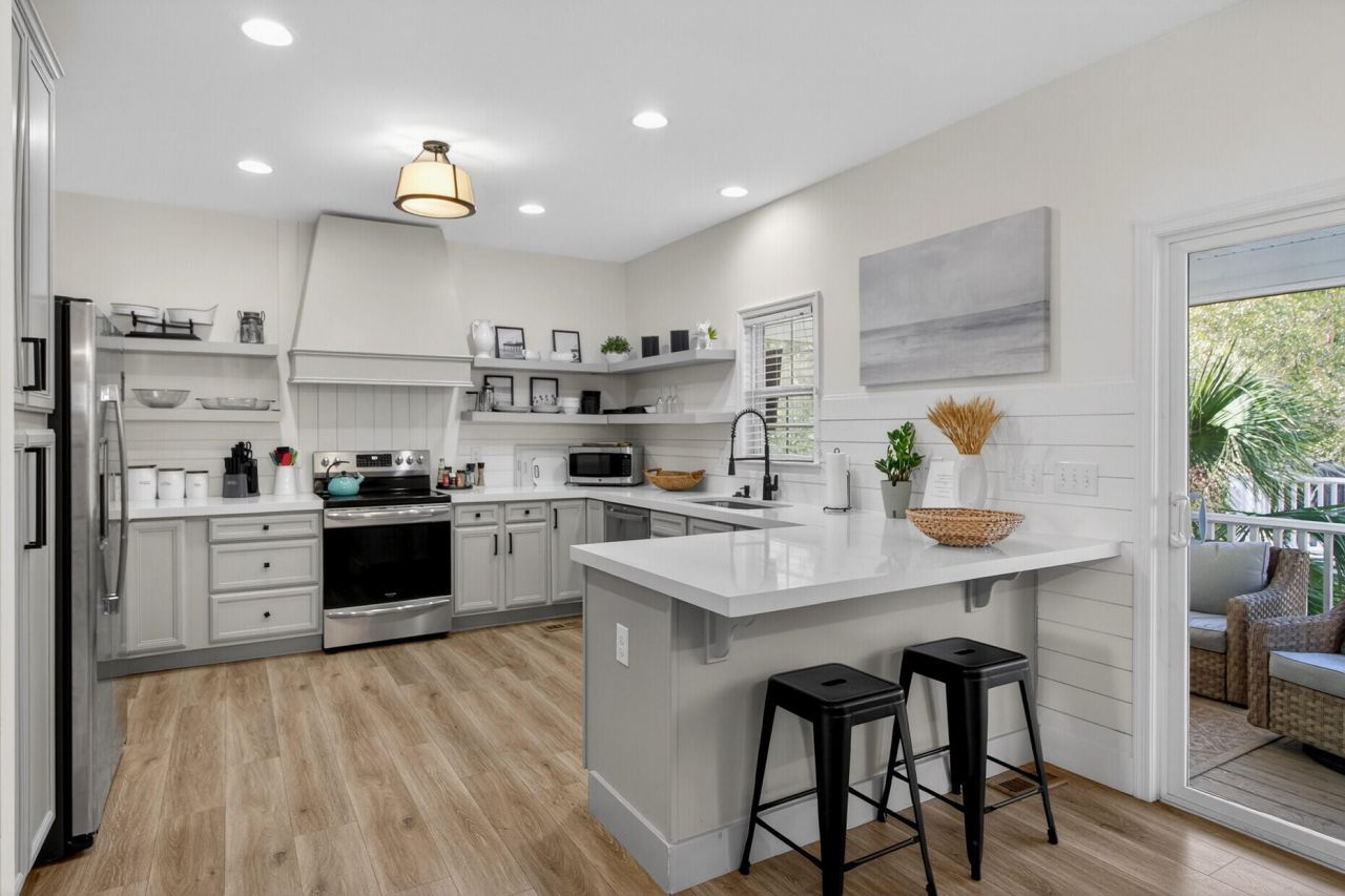 214 W Ashley Avenue Photo 19