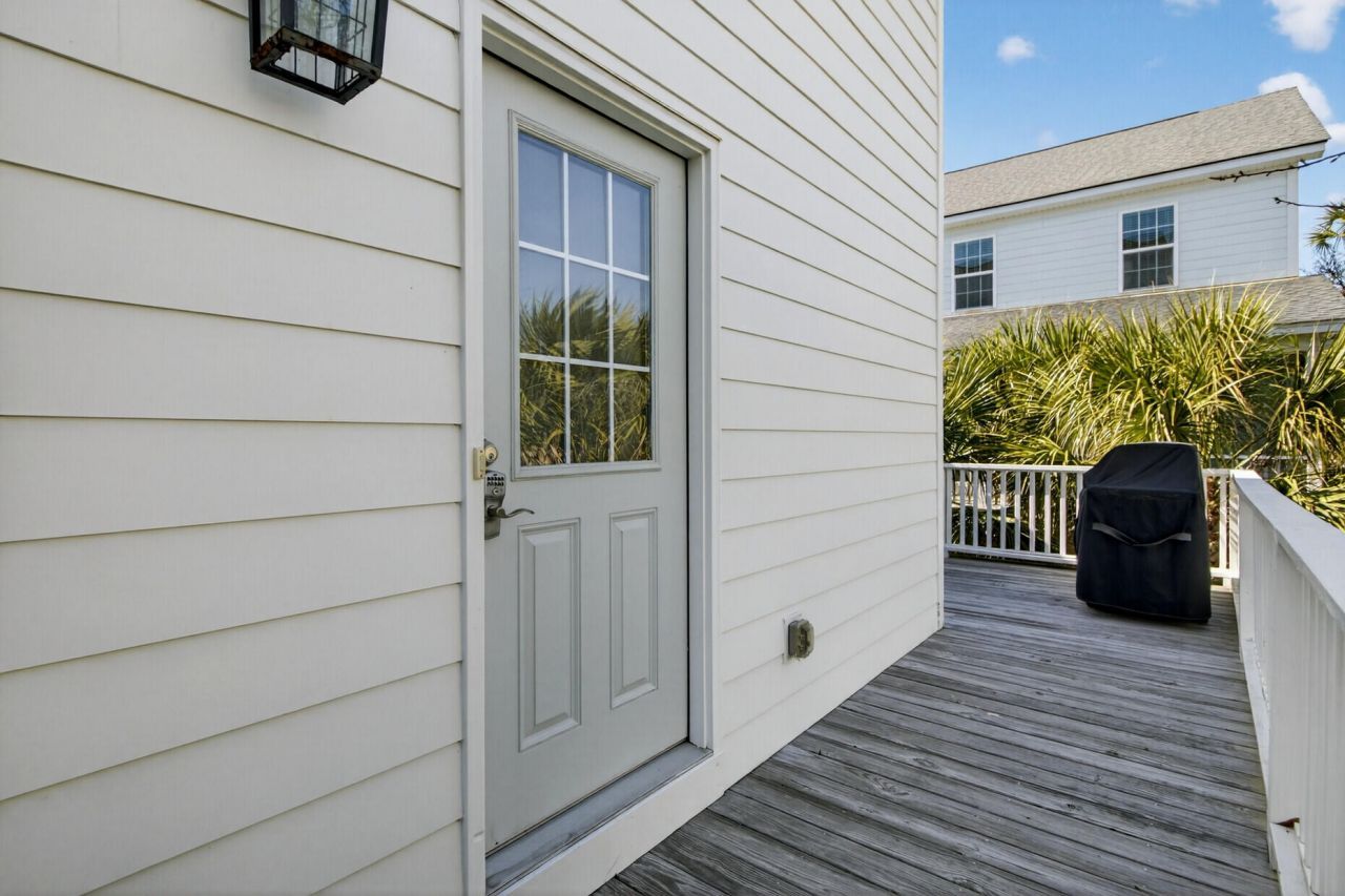 214 W Ashley Avenue Photo 44