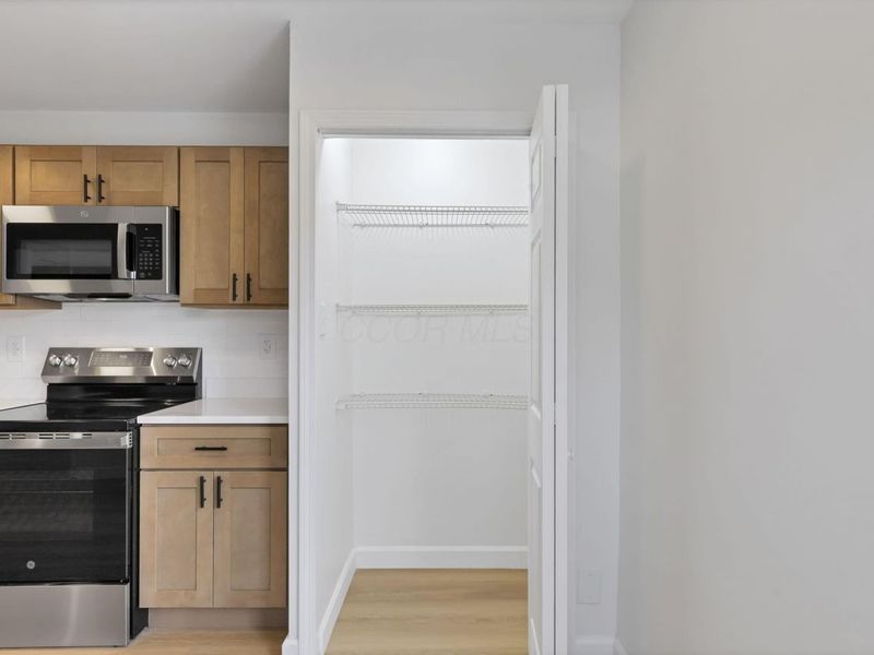 3463 Paxton Drive, Hilliard, OH 43026 Photo 6