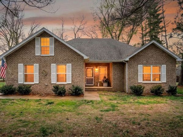 403 TIMBERLANE AVENUE , Tullahoma, TN 37388