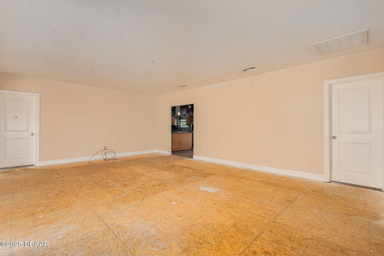 2172 N Spring Garden Avenue, Deland, FL 32720 Photo