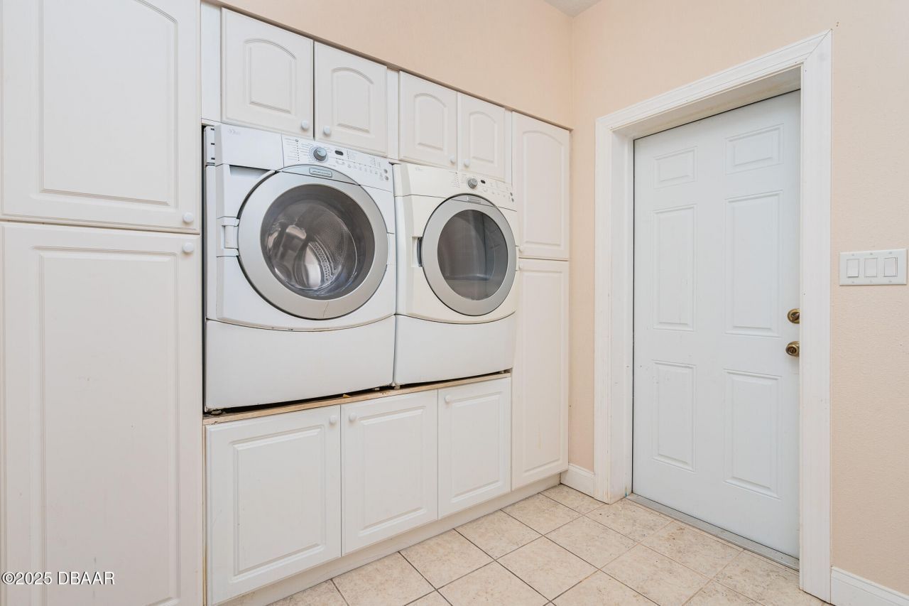 2172 N Spring Garden Avenue, Deland, FL 32720 Photo