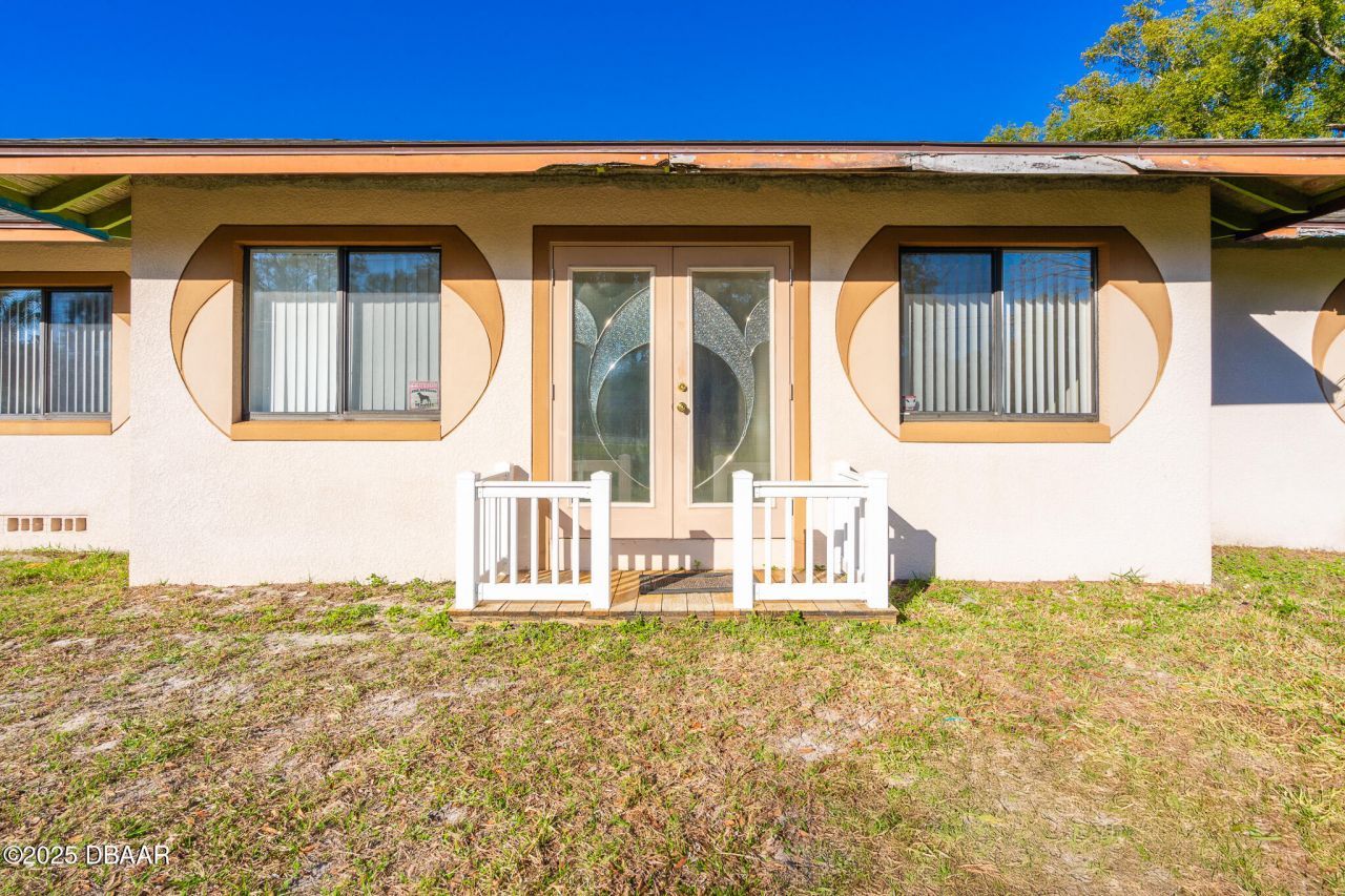 2172 N Spring Garden Avenue, Deland, FL 32720 Photo